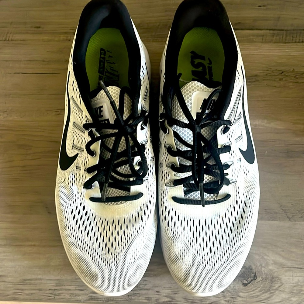 Men’s Nike run easy sneaker lunar glide